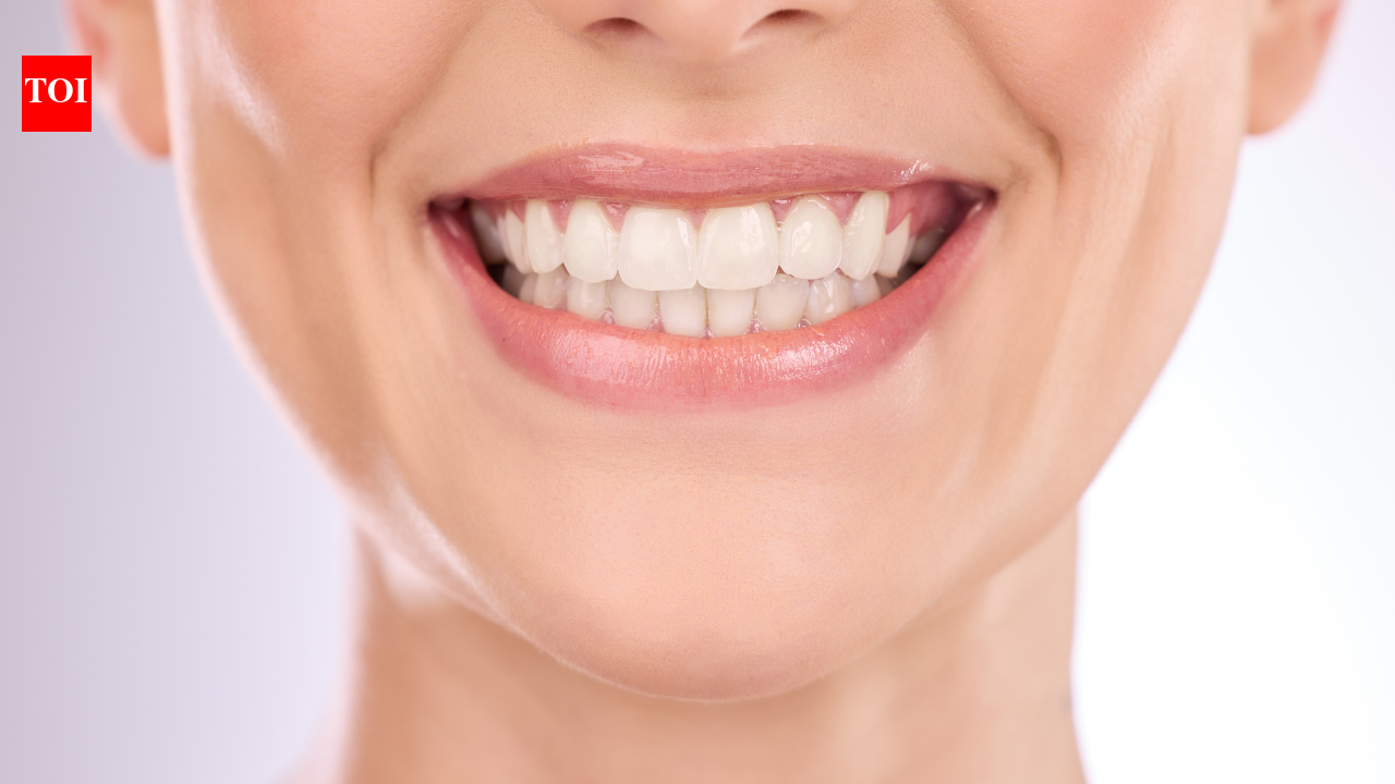 5 simple habits everyone should adopt for clean and white teeth