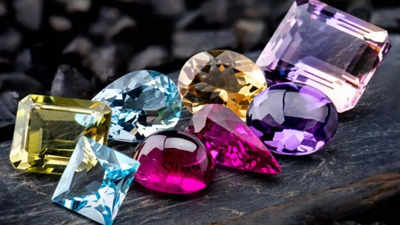 Gemstones for Christmas: Perfect gifts for the holiday season