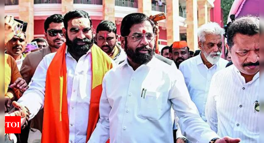 Rebuffed, Eknath Shinde skips BJP neta's filing of nomination for council chair's post