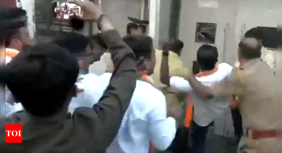 Parliament Session 2024 Live Updates: BJP Workers Vandalise Congress ...