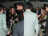 Abhishek turns protective husband for Aishwarya- Video