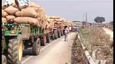 Raichur farmers demand to end paddy curbs
