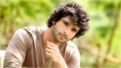 Girish Kumar: Once a Bollywood actor, now a ₹10,000 crore business Tycoon