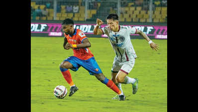  Ahead of Christmas, Brison lights up Fatorda