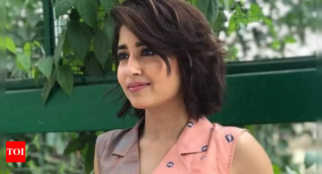 Shweta Tripathi confirms Divyenndu and Shriya Pilgaonkar aka Munna Bhaiya and Sweety Gupta’s return in 'Mirzapur: The Film': 'It’s set in a time when...'