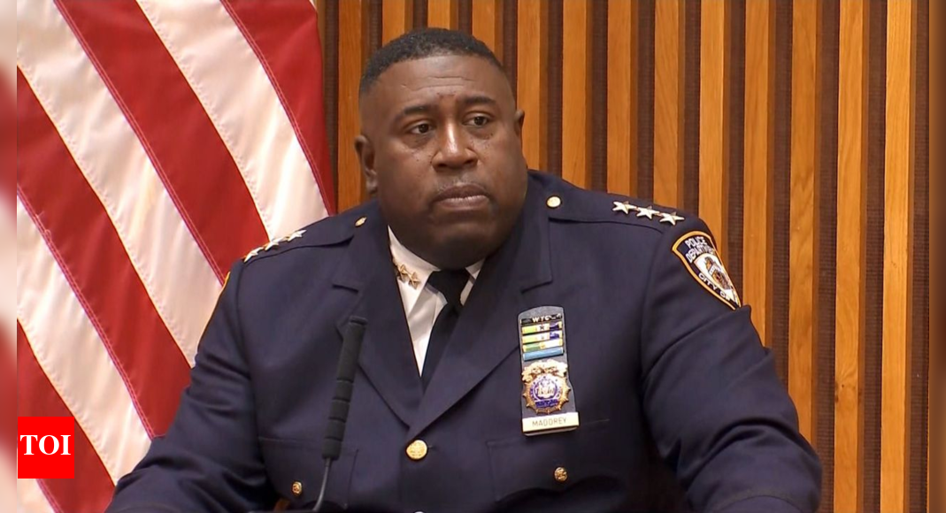 NYPD top cop abruptly resigns after 'kiss my penis' demand to staff exposed