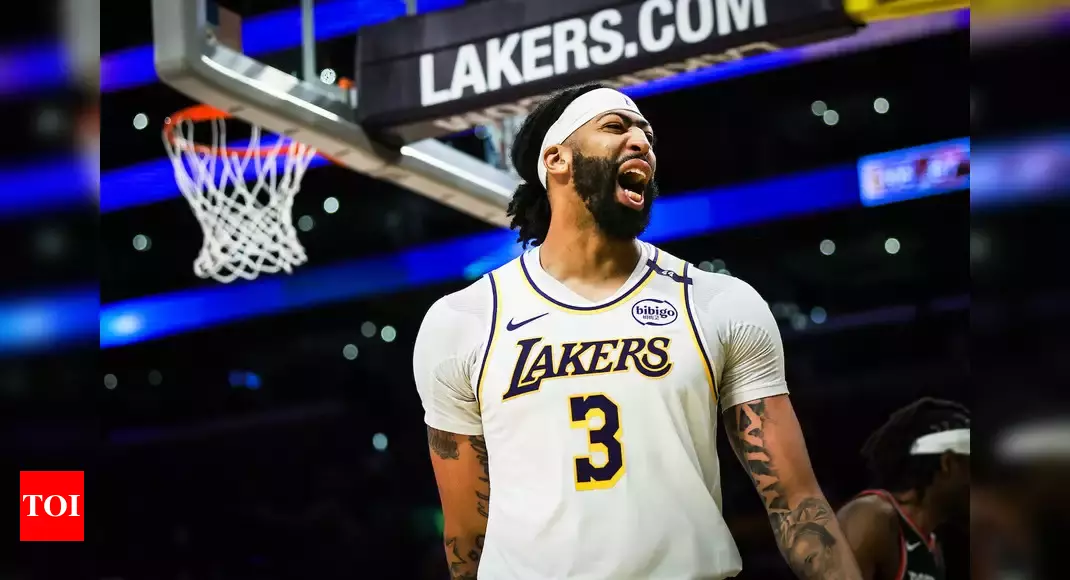 Anthony Davis’ injury update: Will Lakers power forward play against Sacramento Kings tonight?