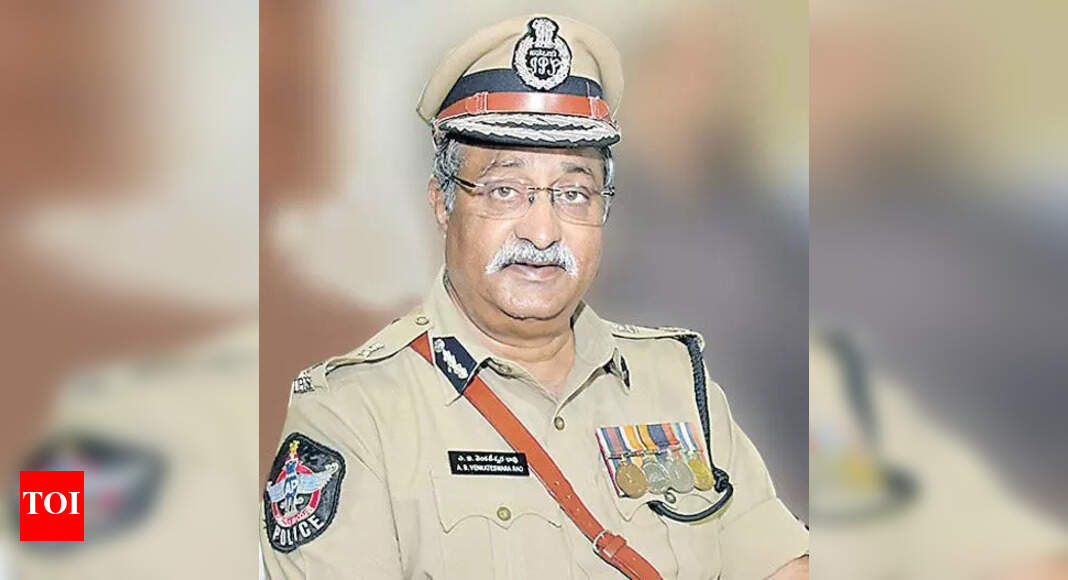 Govt drops all charges against retired IPS AB Venkateswara Rao ...