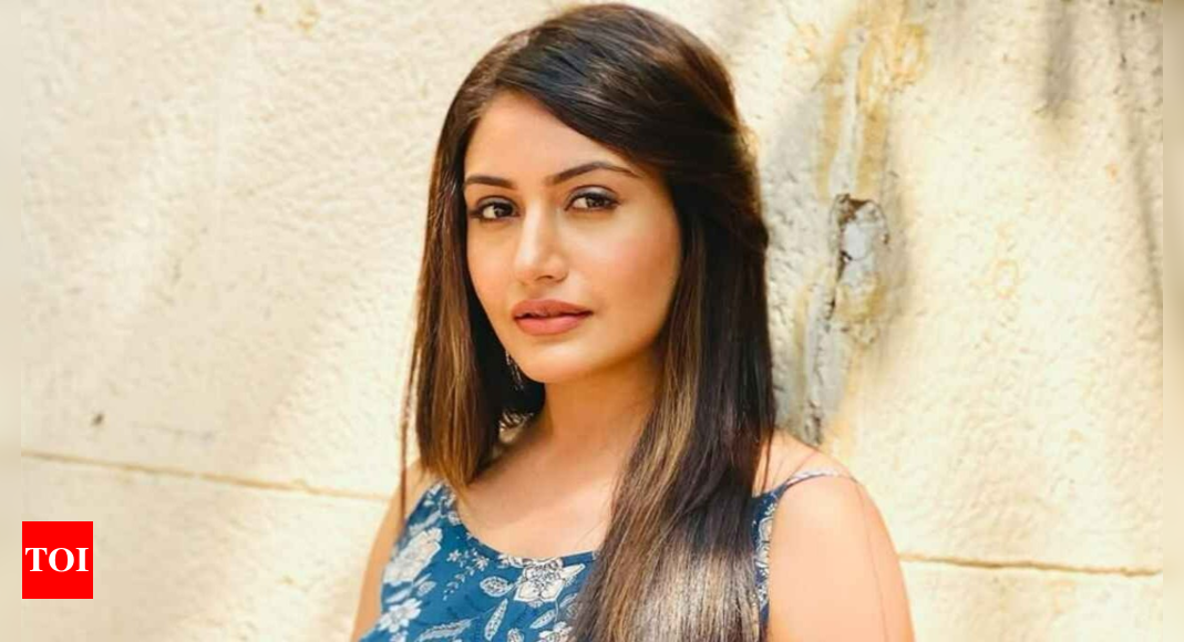 Surbhi Chandna posts about suffering from a stomach infection; writes 'I could barely get out of bed'