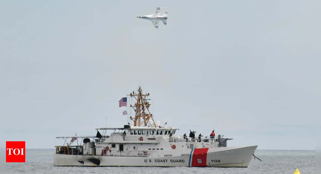 'They found us': Coast guard crew in New Jersey reports mysterious drones, alleges White House cover up – Times of India