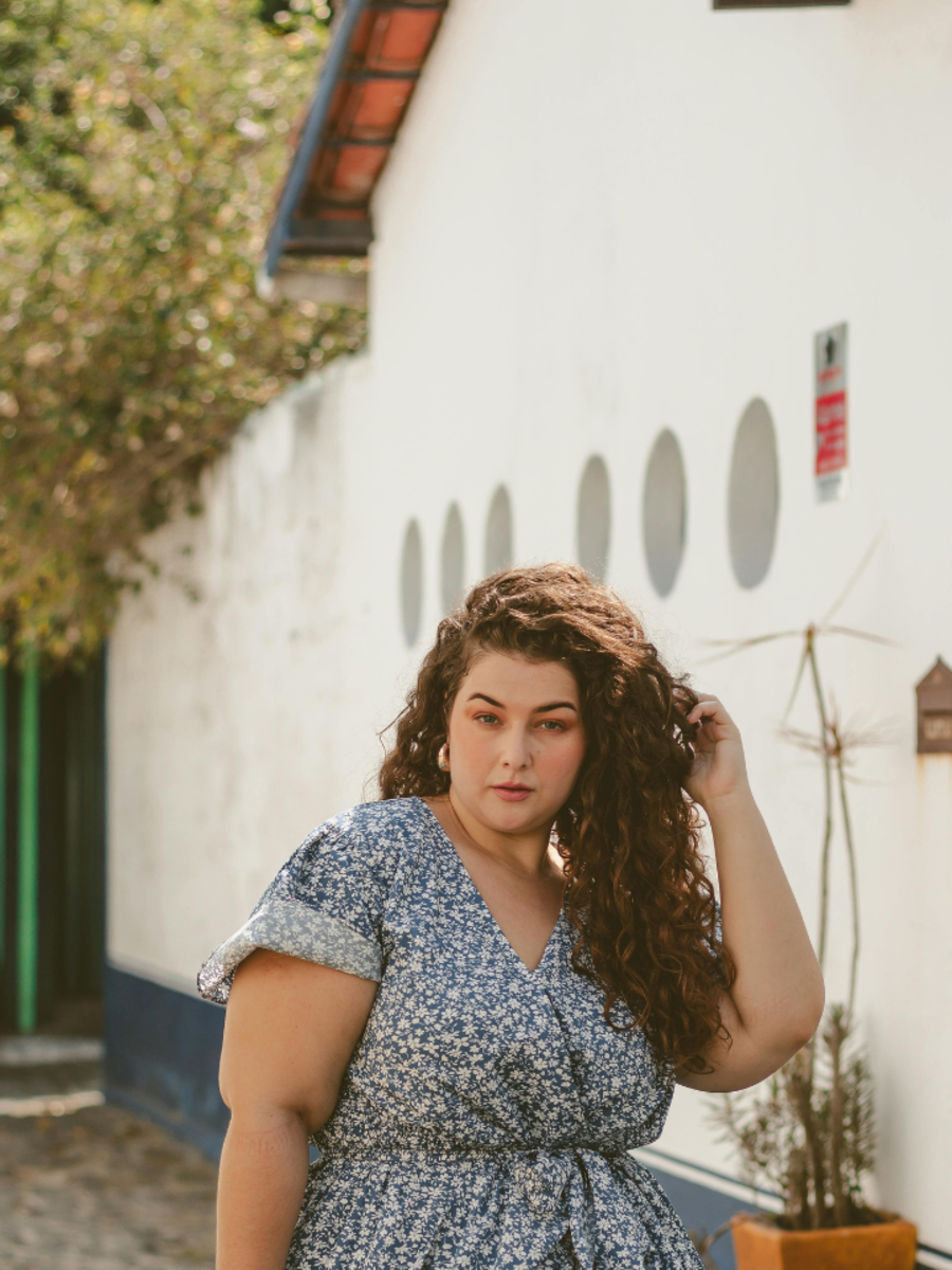 Flattering Dresses To Hide Your Tummy | Times Now