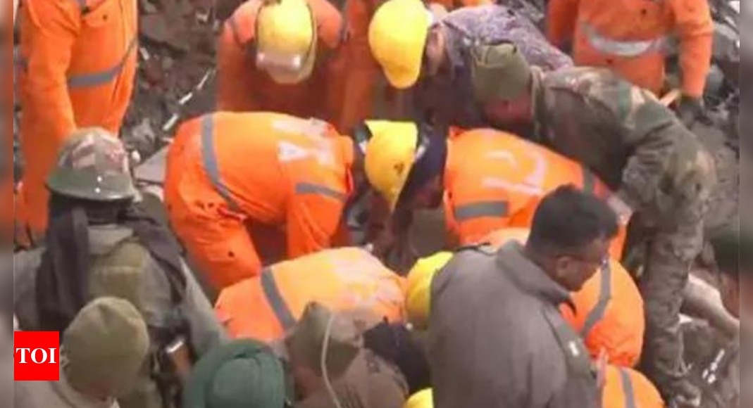 Mohali building collapse: Body found under debris, death toll climbs to 2