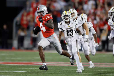 NFL draft analyst Matt McShay stated that Ohio State University freshman receiver Jeremiah Smith is a better prospect than Travis Hunter