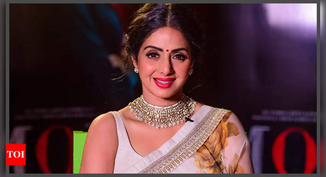 Pankaj Parashar reveals Sridevi earned respect despite Bollywood being patriarchal: &#x27;Vinod Khanna, Rishi Kapoor, Shakti Kapoor jumped to their feet upon seeing her&#x27; | - Times of India