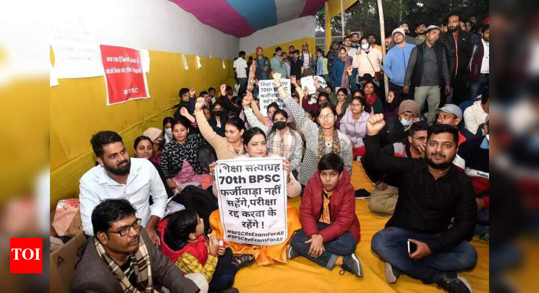 BPSC aspirants’ stir enters Day 5, no solution in sight | Patna News ...