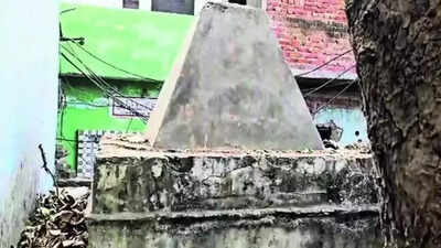 Now, abandoned Hindu temple 'found' in UP's Bulandshahr after 34 years