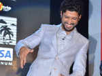 Farhan Akhtar launches credit cards