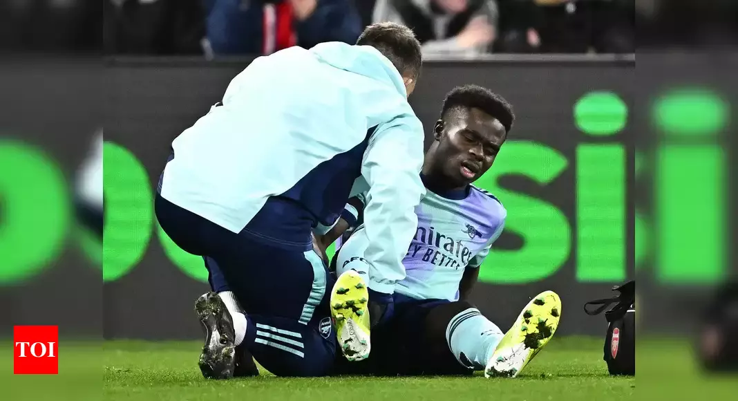 Arsenal's Bukayo Saka out for 'many weeks' with hamstring injury