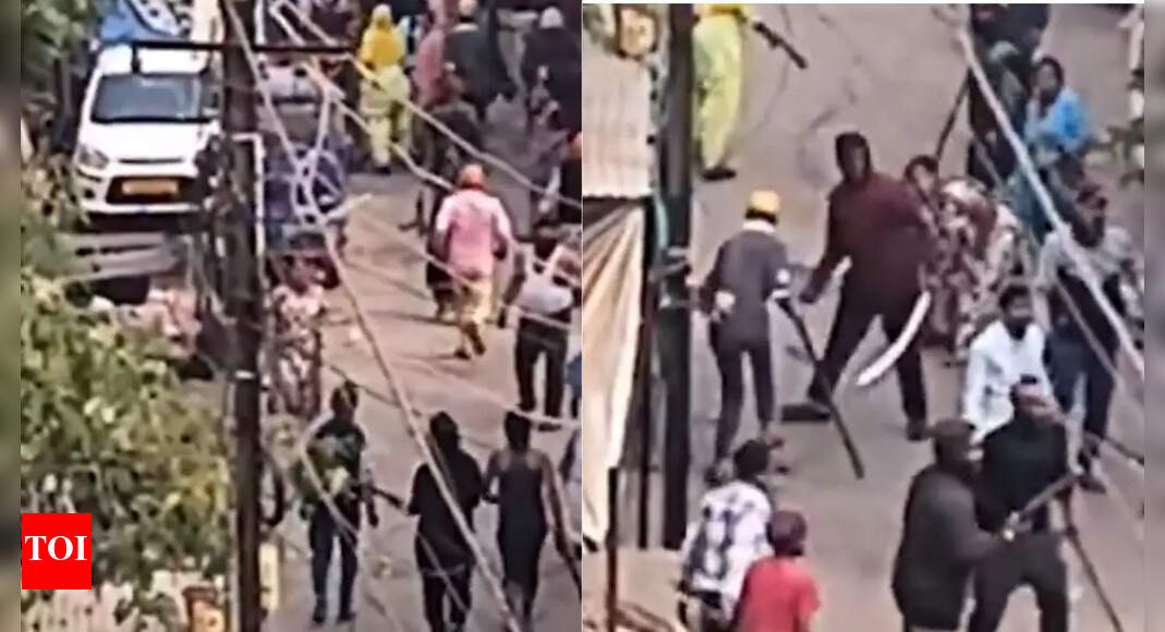 ボパールニュース：ボパールのジャハンギラバードで集団衝突 |ボパールニュース