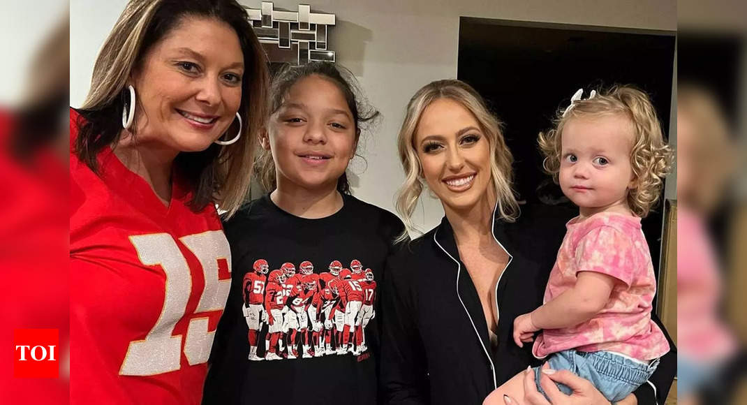 Randi Mahomes Shares A Family Pic As She Will Miss Her NFL Star Son Patrick Mahomes At Home This Christmas. | NFL News - Times of India