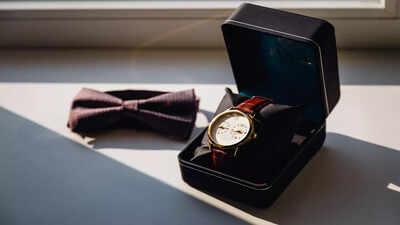 Watch Case For Men: Top Watch Cases For Men To Keep Watches Safe And ...