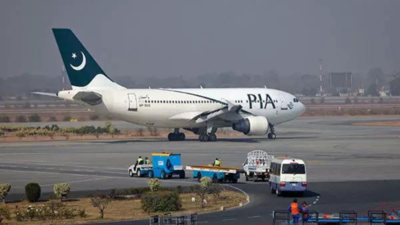Ex-Pakistani airline employees admit to using fake degrees; sentenced by court