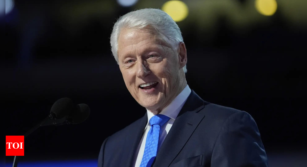 Former US President Bill Clinton discharged from hospital after flu treatment