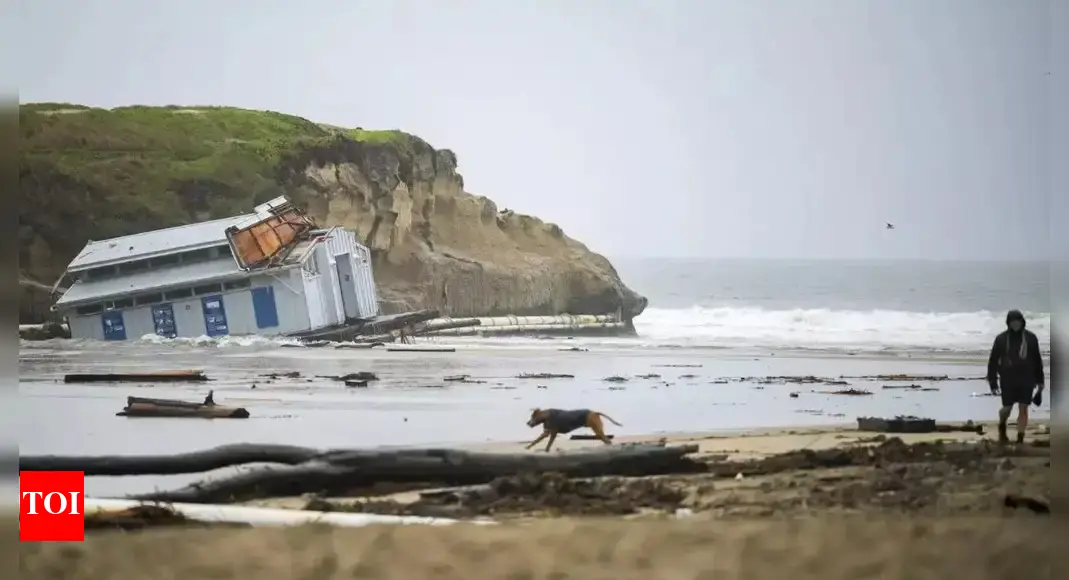 High surf and flooding keep California on alert this Christmas Eve