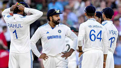 India must continue to exploit 'brittle' Australian line-up: Ravi Shastri