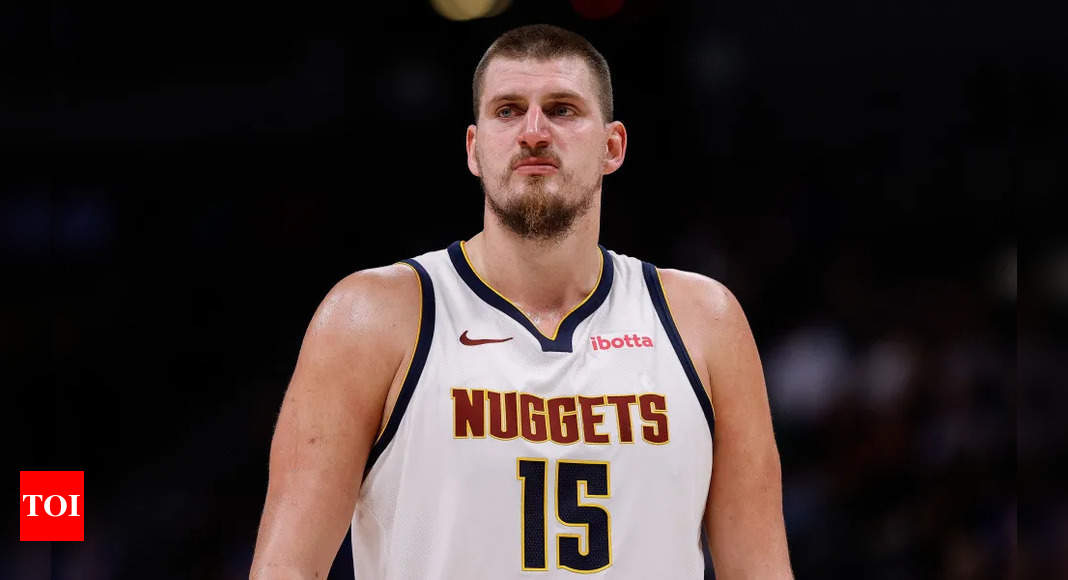 Will Nikola Jokic play against the Phoenix Suns tonight? Latest update on the Denver Nuggets star's Christmas Day game injury report (December 25, 2024)