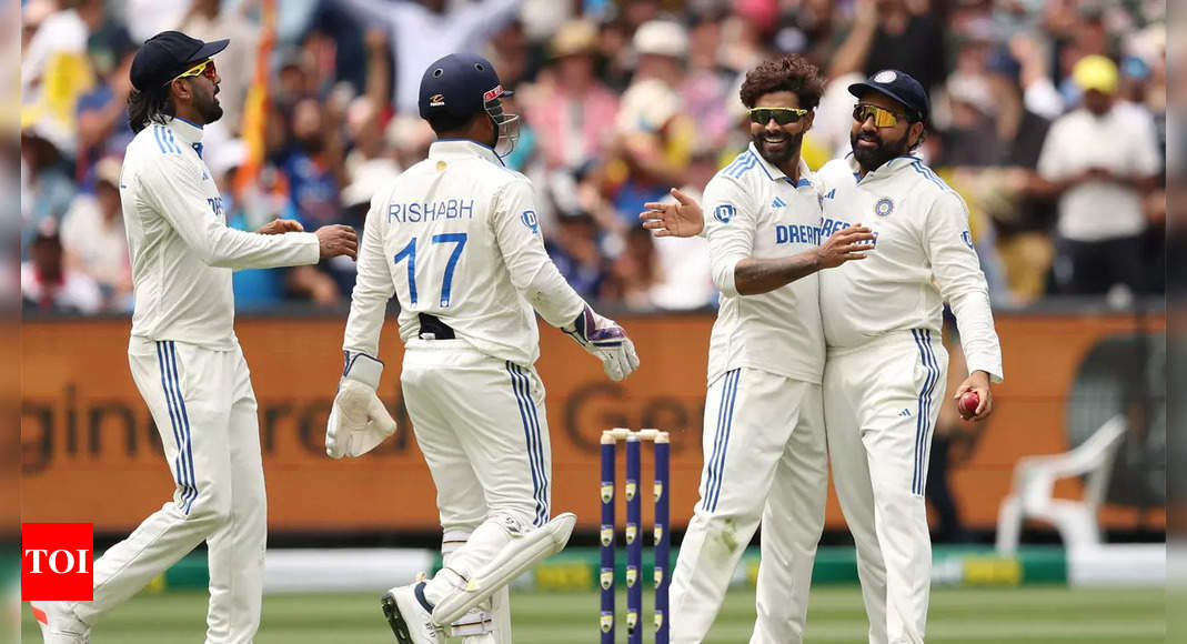 IND vs AUS Live: Jadeja gets breakthrough, dismisses Konstas