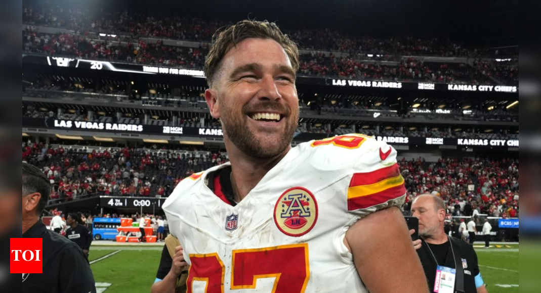 ‘He’s Washed!’: Travis Kelce Received Bizarre Backlash For Gameday Outfit On Christmas Day