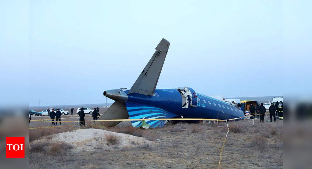 Heartbreaking! Video of passengers praying just before their plane crashes