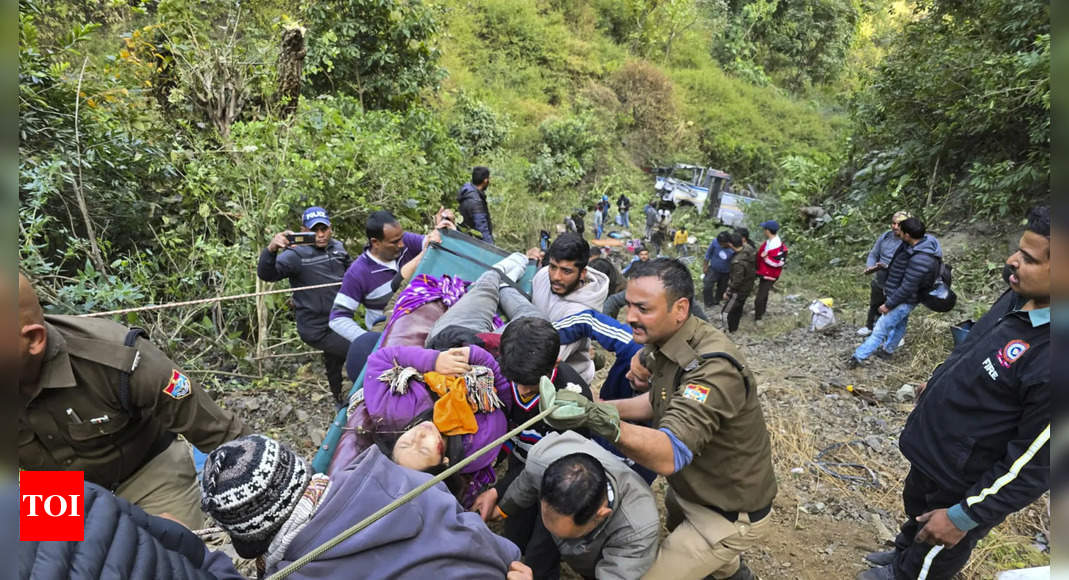 Uttarakhand bus accident: 1 more injured passenger succumbs; death toll now 5