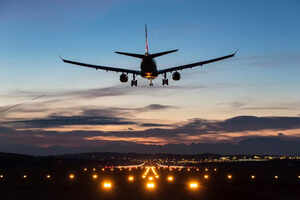 10 countries with maximum number of airports