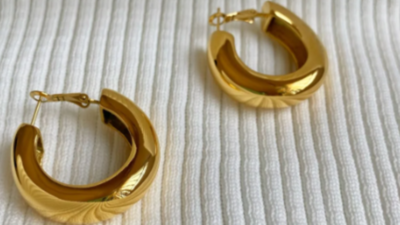 Golden Glam with the Best Hoop Earrings for Everyday and Beyond