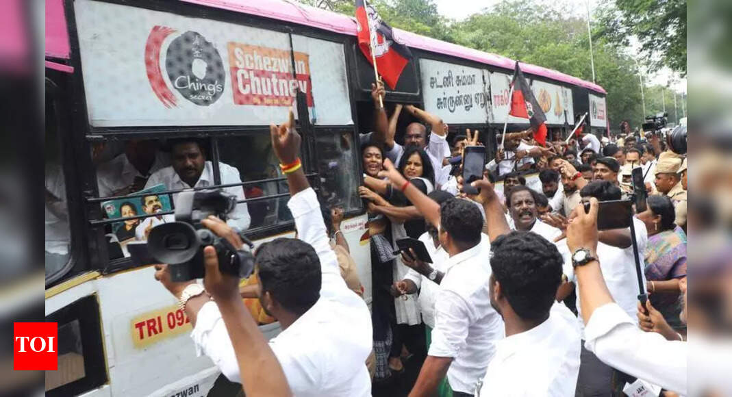 AIADMK, BJP protest; say rapist is DMK man | Chennai News - Times of India