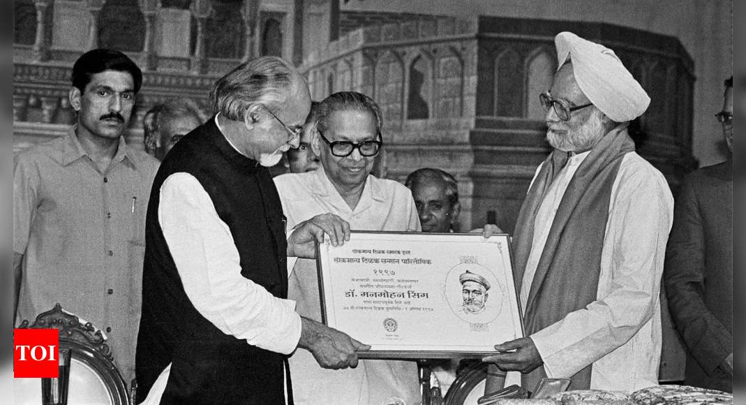 Beyond the classroom: Manmohan Singh was a teacher and guide