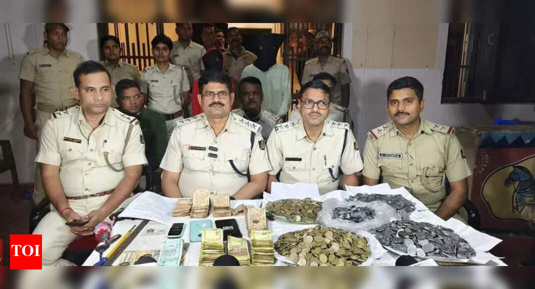Couple held for temple thefts in Ganjam | Bhubaneswar News - Times of India