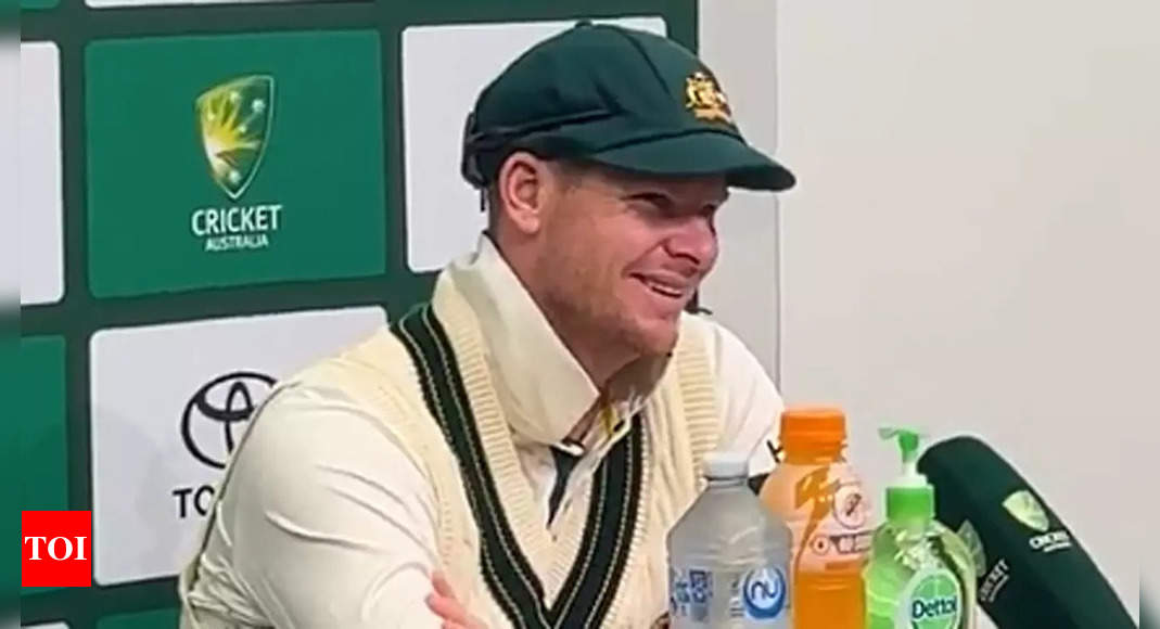 Watch: Journalist's phone call interrupts Steve Smith presser. What happened next ...