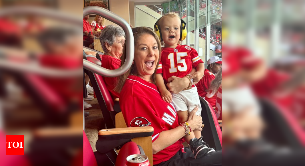 “Best day this year”, Shares Mama Mahomes In Her IG Story As She Bakes A Cake With Her Daughter Mia And Granddaughter Sterling