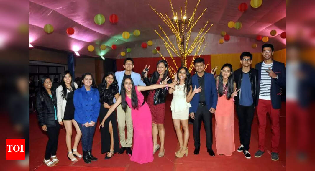 City gears up for grand NY celebrations | Ranchi News - Times of India