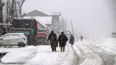  Flights, rail services suspended, Jammu-Srinagar highway closed