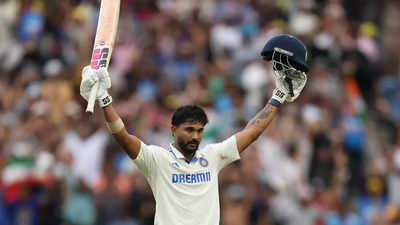 Fire Nahi, Wildfire! India celebrates incredible Nitish Reddy maiden Test ton at the 'G