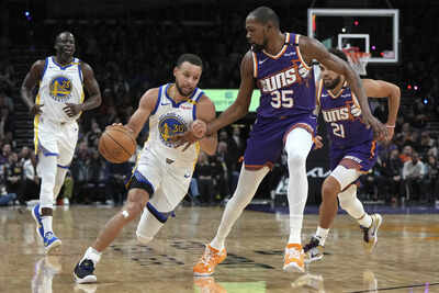Will Stephen Curry Play Tonight Against the Phoenix Suns? Latest 