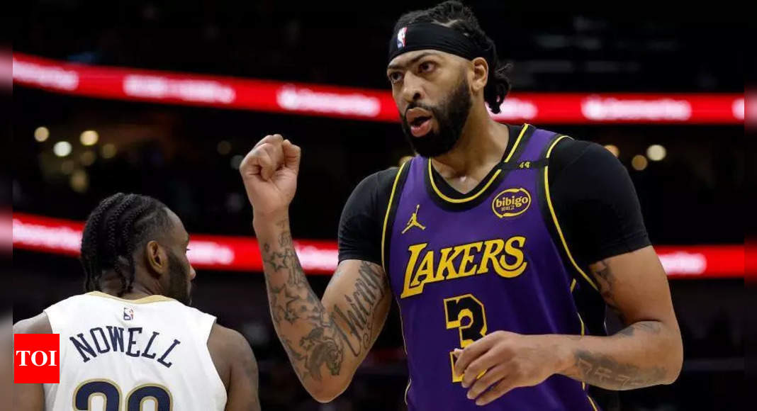 Will Anthony Davis play against the Sacramento Kings tonight? Latest