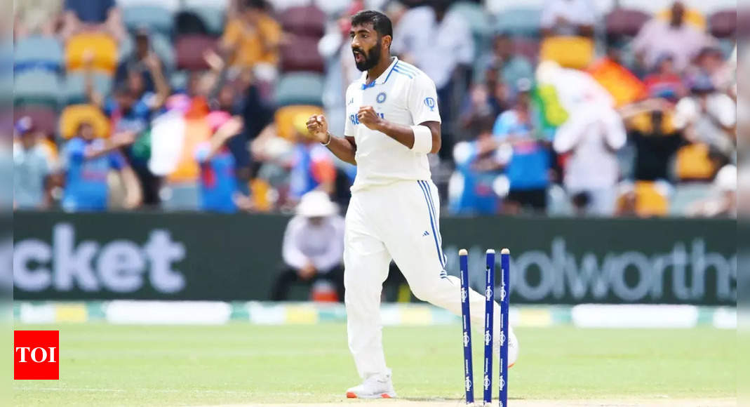 IND vs AUS Live: Jasprit Bumrah removes Sam Konstas early