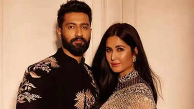 Watch: Vicky Kaushal’s gentleman moment: Patiently waits for Katrina Kaif at the airport: video inside