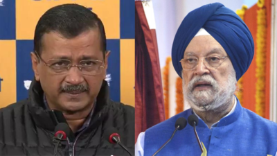 'Aisa koi saga nahi jise Kejriwal ne thaga nahi': It's BJP vs AAP over welfare schemes in Delhi