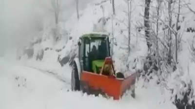 Engineer suspended for dereliction of duty, snow-clearance ops underway in J&K's Kishtwar-Doda